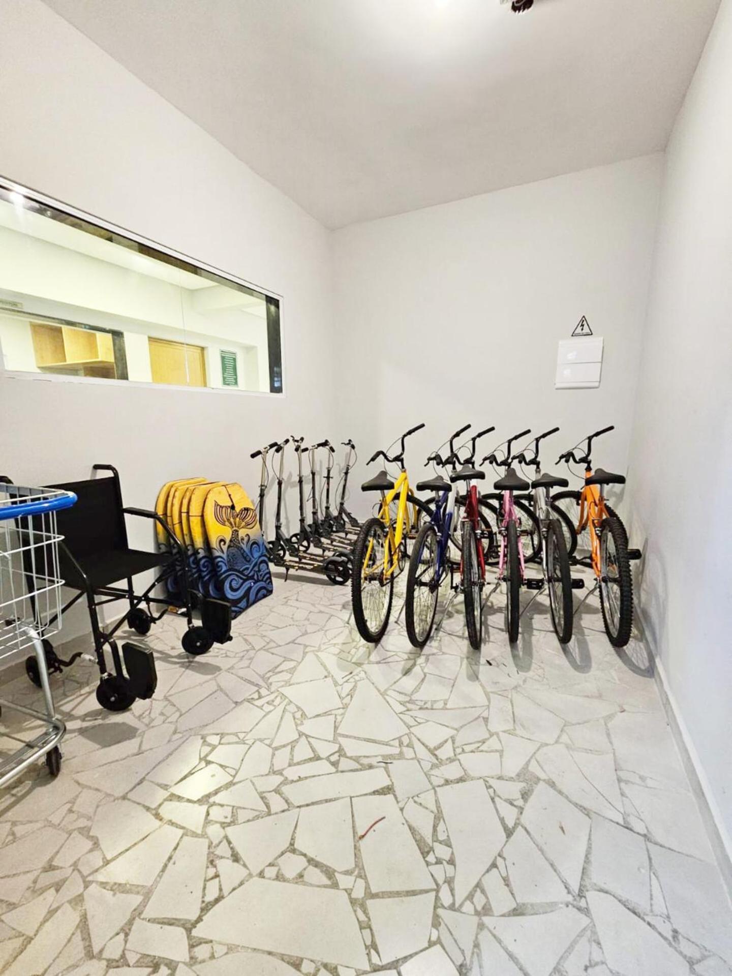 Apto Com Lazer Completo, Piscina, Ar, Mercadinho E Pet Friendly A 1 Min Da Praia プライア・グランデ エクステリア 写真